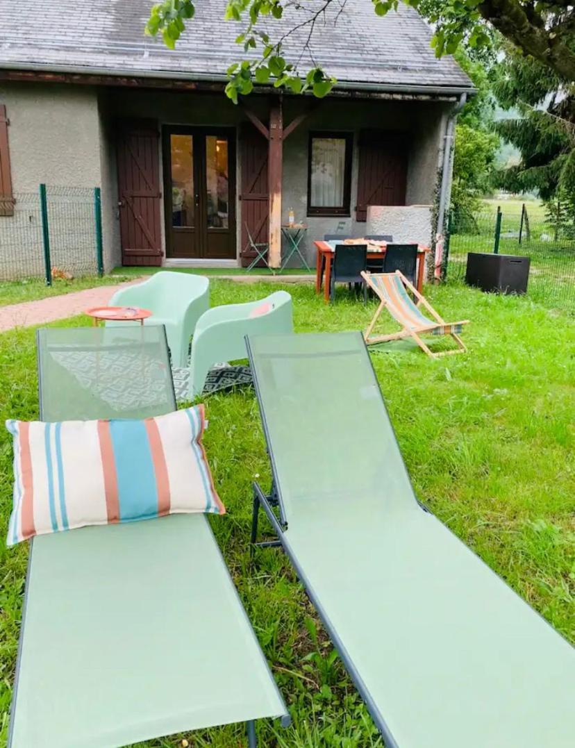 La Suite Unique - Le Jardin Sur Les Pyrenees- Vue Panoramique Montagne -Jardin Cloture Prive De 100M2-Parking-Linge De Lit Et Serviettes Compris- Bielle Exterior photo